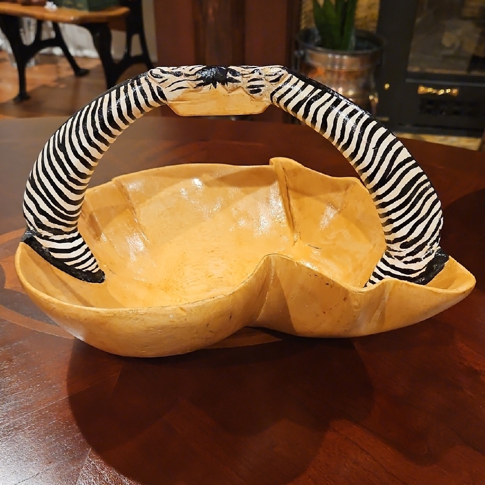 Charming Handcrafted & Signed 'Kissing' Zebras Handled Wood Bowl